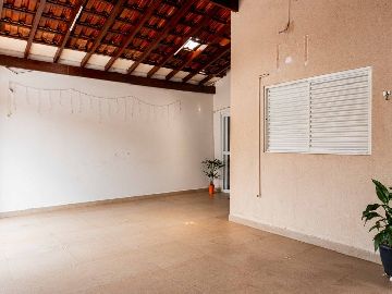 Garagem/Quintal