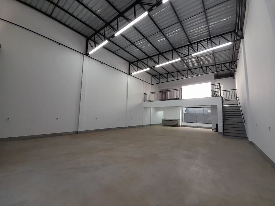 Barraco - Aluguel - Residencial Rubi - Limeira - SP
