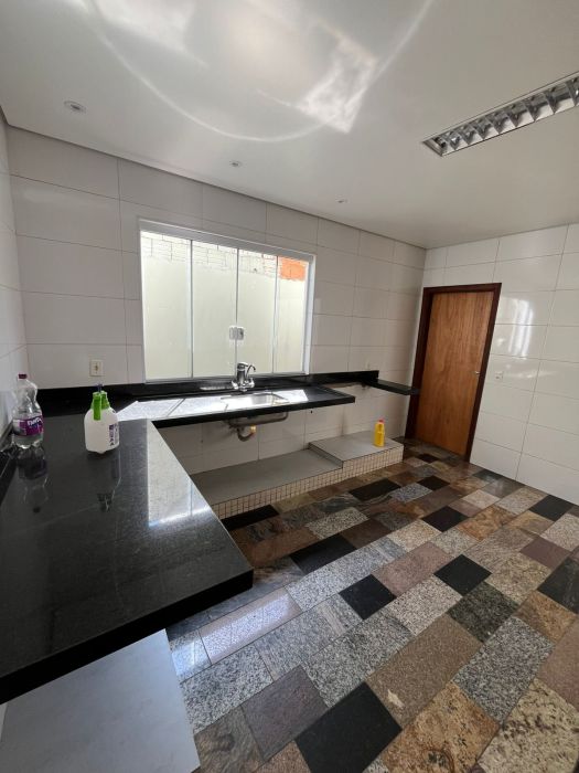 Casa - Venda - Parque Residencial Belinha Ometto - Limeira - SP