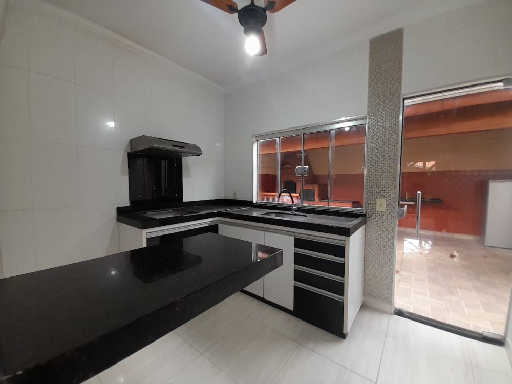 Casa em Condomnio - Aluguel - Parque Residencial Santa Eullia - Limeira - SP