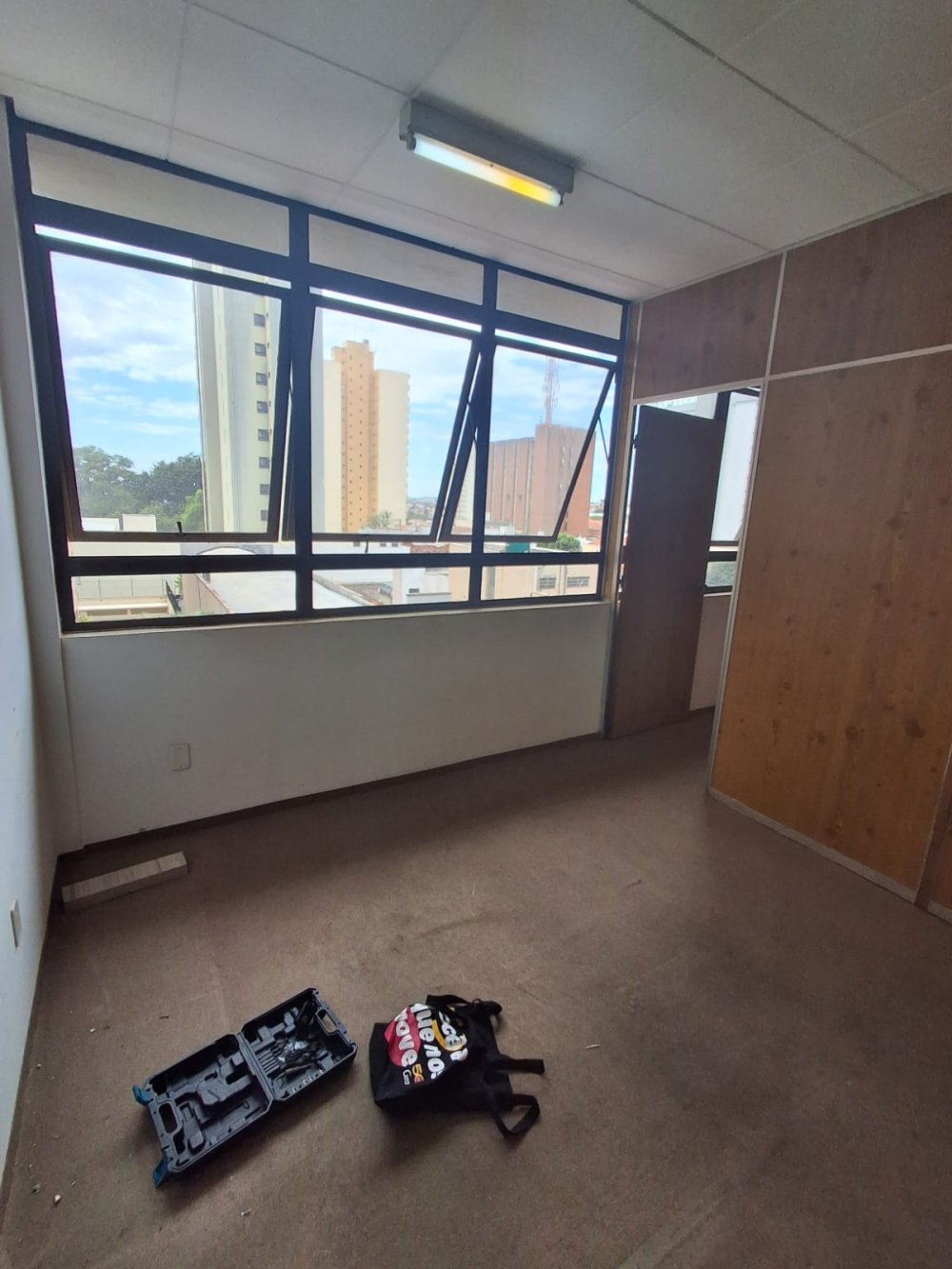 Sala Comercial - Aluguel - Centro - Limeira - SP