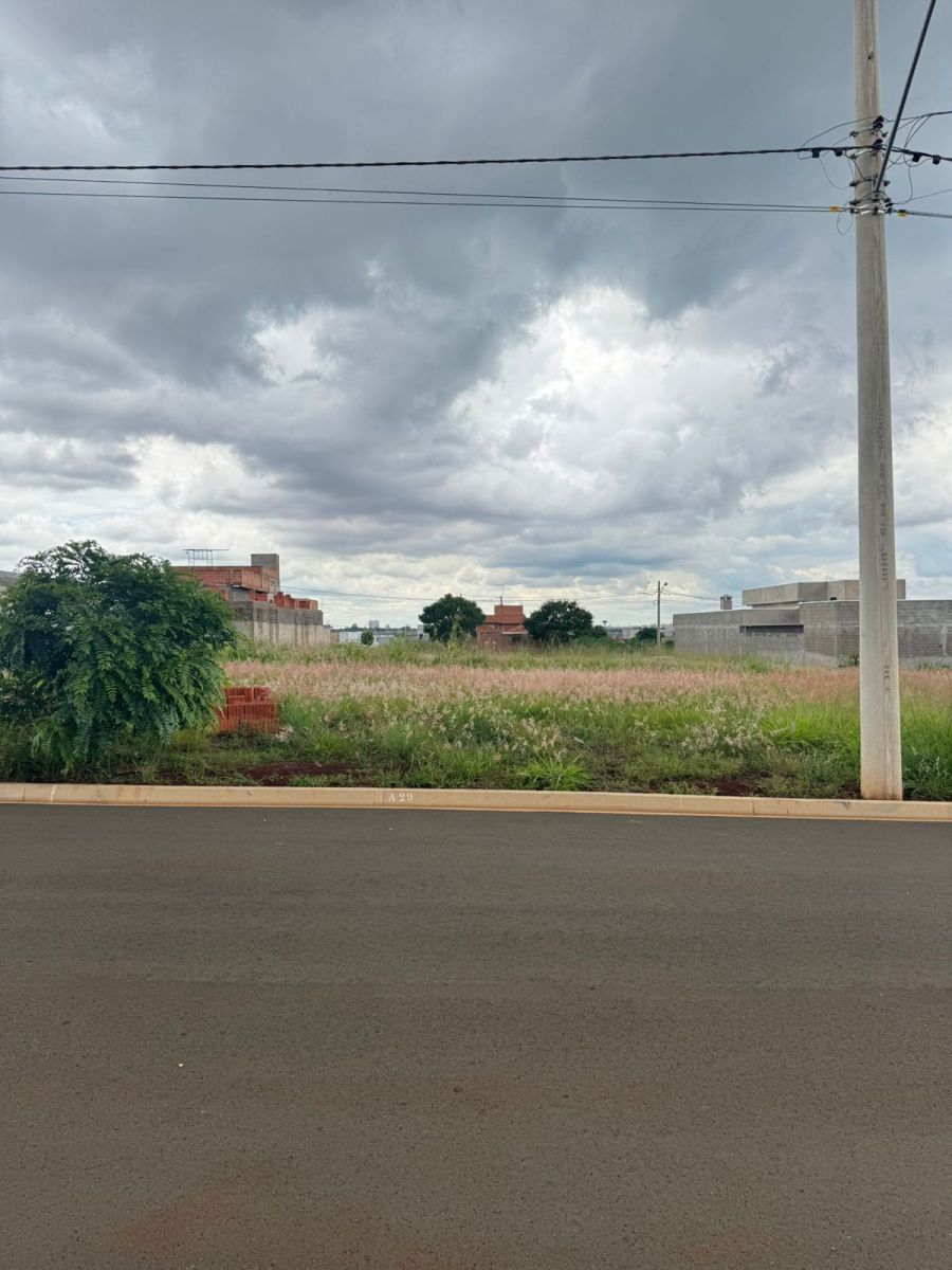 Terreno - Venda - Residencial Colinas do Engenho II - Limeira - SP