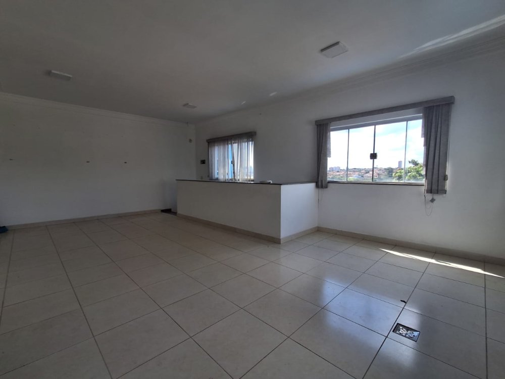 Imvel Comercial - Aluguel - Jardim Vista Alegre - Limeira - SP