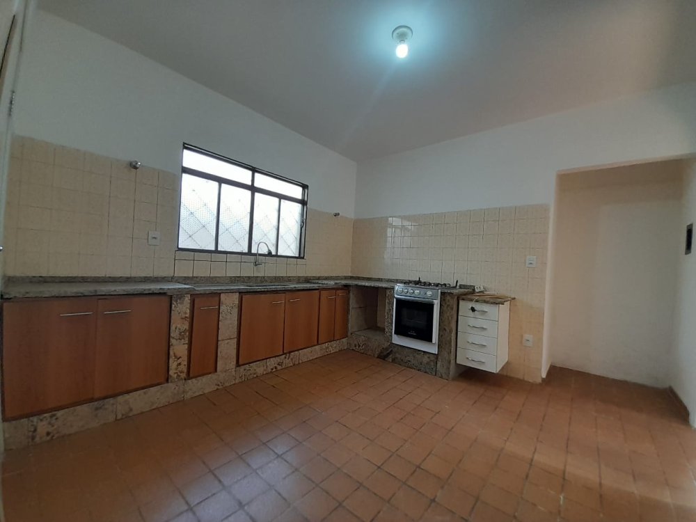 Casa - Aluguel - Jardim Senador Vergueiro - Limeira - SP