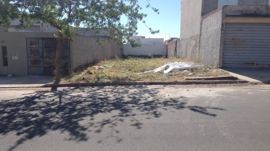 Terreno - Venda - Jardim dos Jequitibás - Limeira - SP
