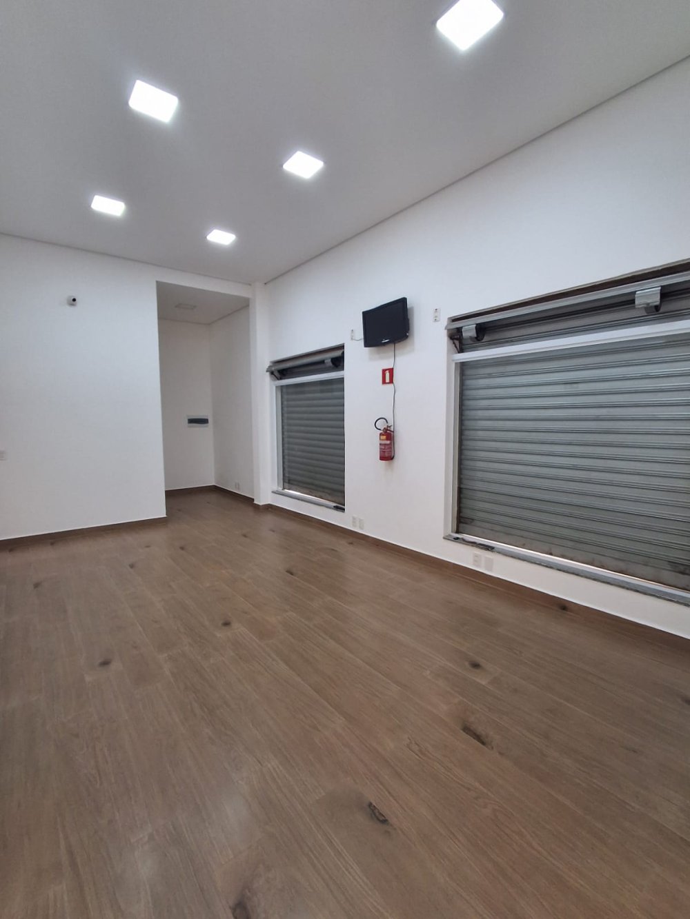 Imvel Comercial - Aluguel - Centro - Limeira - SP
