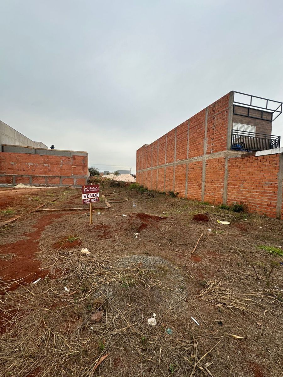 Terreno - Venda - Residencial Colinas do Engenho I - Limeira - SP