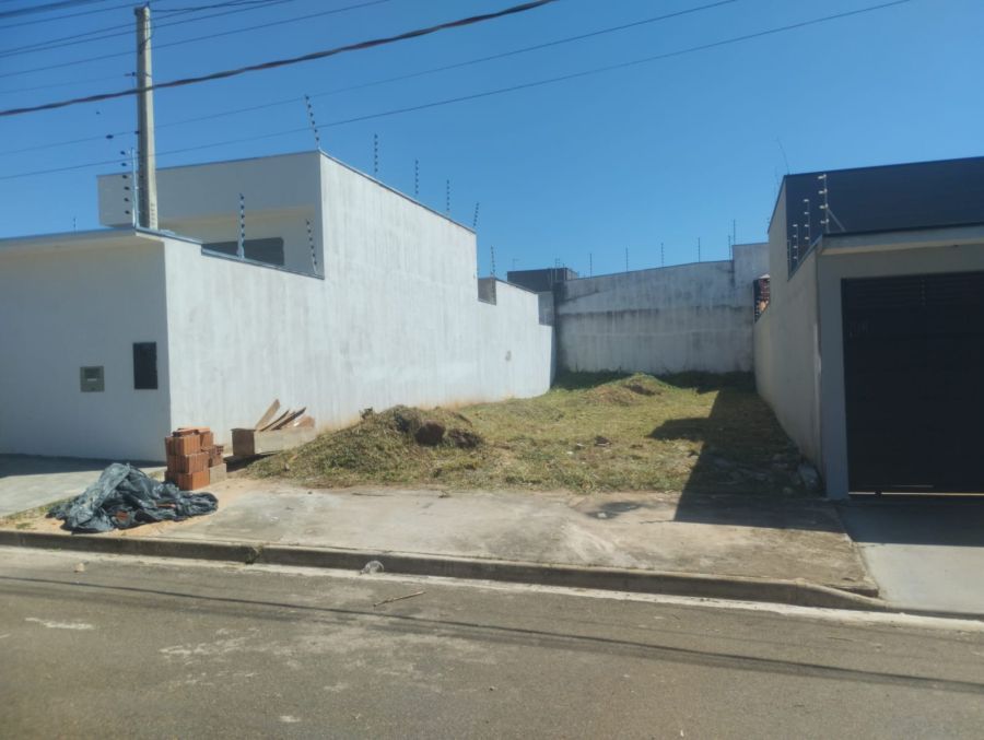 Terreno - Venda - Residencial Palmeira Real - Limeira - SP