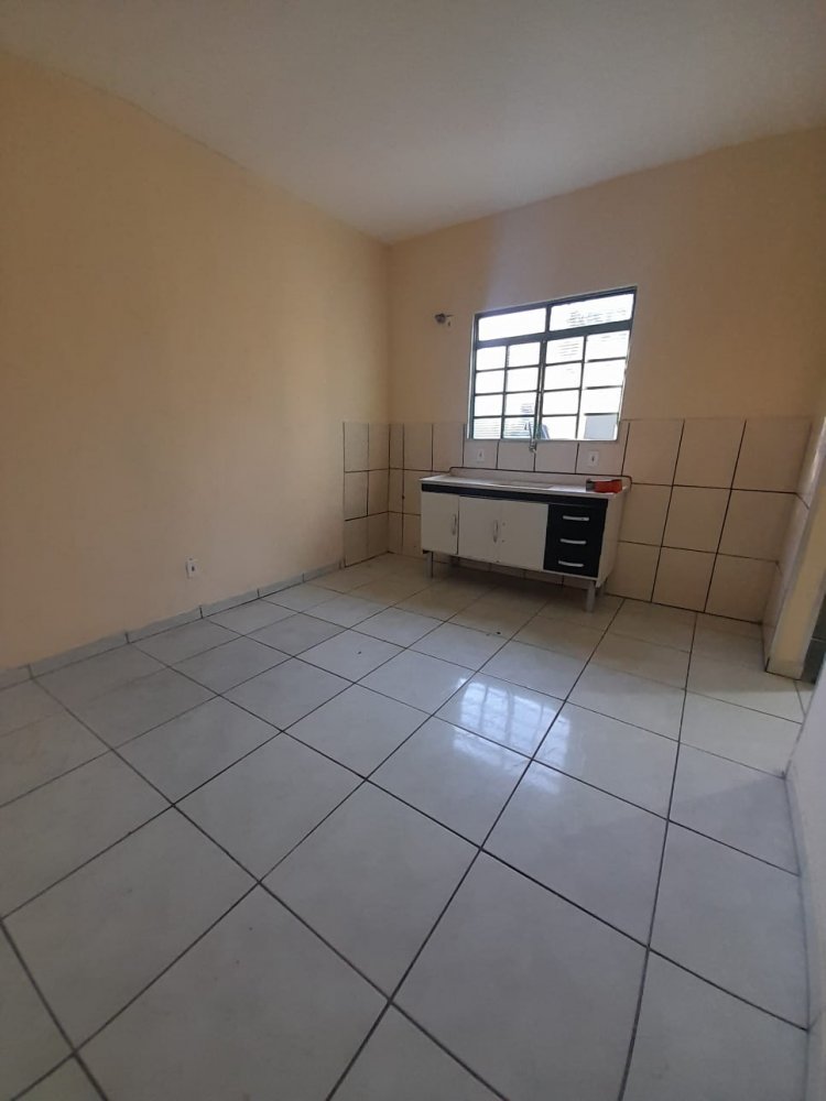 Casa - Aluguel - Jardim Nova Suia - Limeira - SP