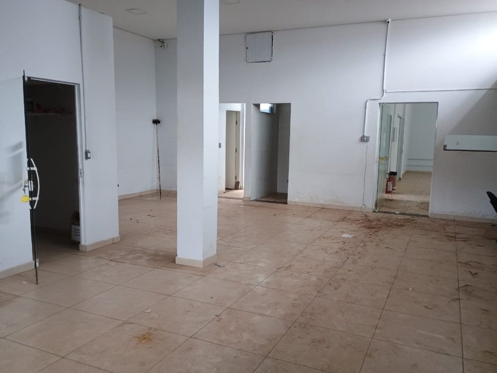 Imvel Comercial - Venda - Jardim Esmeralda - Limeira - SP