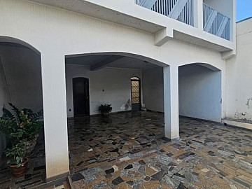 CASA � VENDA