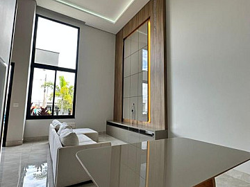 CASA EM CONDOM�NIO � VENDA