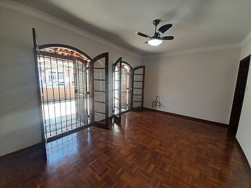 CASA PARA LOCA��O