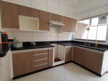 CASA PARA LOCA��O