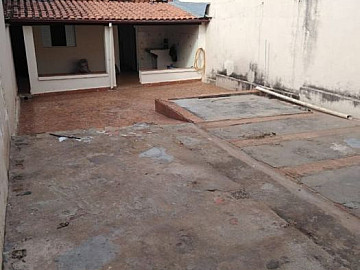 CASA � VENDA