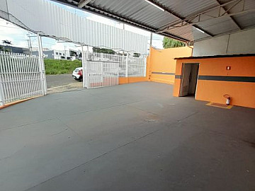 SAL�O COMERCIAL PARA LOCA��O