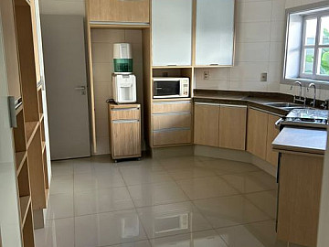 CASA EM CONDOMINIO PARA LOCA��O