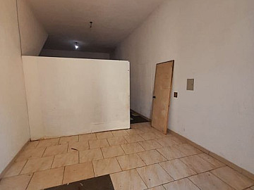 CASA RESIDENCIAL/COMERCIAL PARA LOCA��O