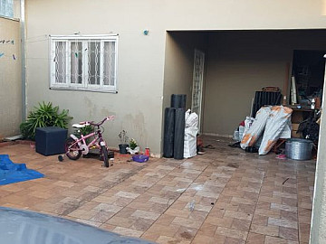 CASA � VENDA