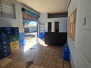 IM�VEL COMERCIAL � VENDA