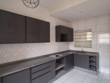 CASA EM CONDOMÍNIO PARA LOCAÇÃO